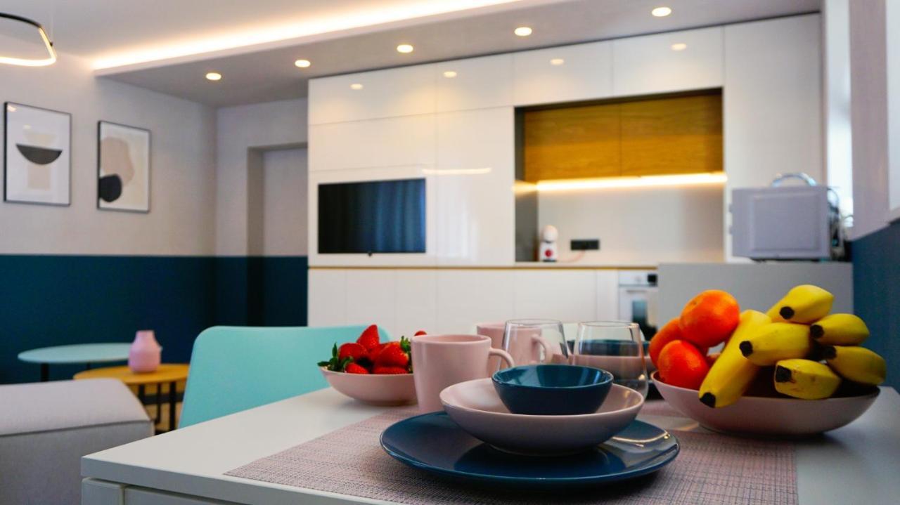 Апартамент Жасмин С Частен Гараж - Jasmin Apartment With Private Garage 바르나 외부 사진