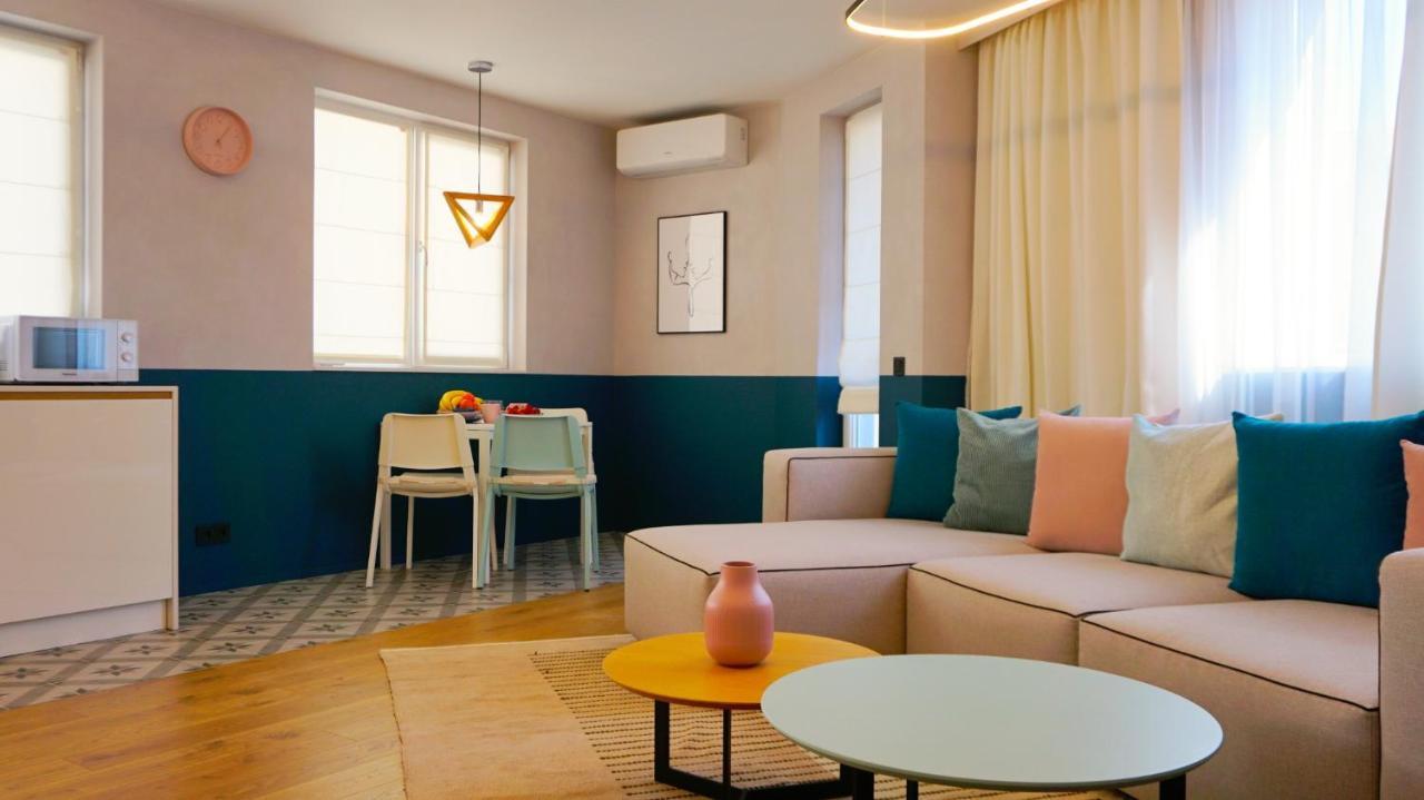 Апартамент Жасмин С Частен Гараж - Jasmin Apartment With Private Garage 바르나 외부 사진